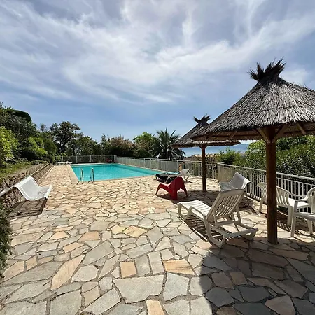 B084-confort Et Serenite Piscine Et Stationnement アパート *