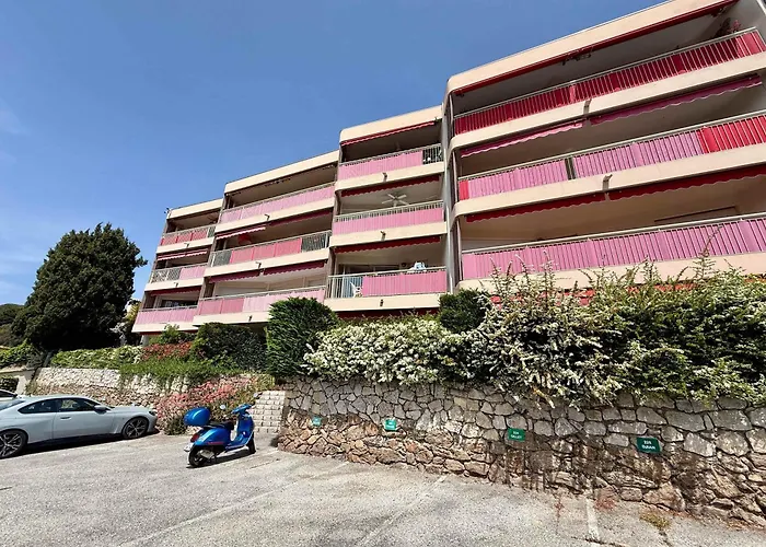 B084-confort Et Serenite Piscine Et Stationnement アパート カンヌ